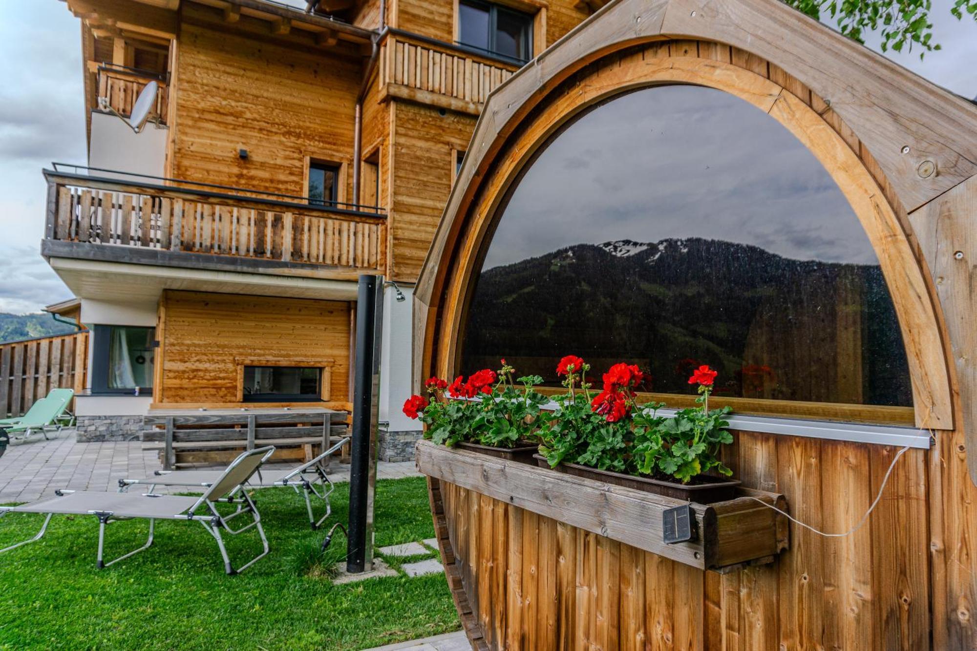 Gut Stein Panoramalodge Mühlbach am Hochkönig Esterno foto